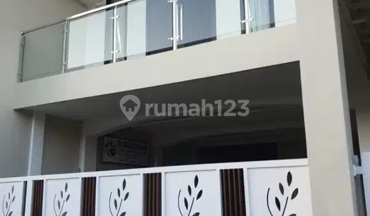 Dijual Rumah Bagus Terawat 2 Lantai di Desa Gelang Tulangan Sidoarjo