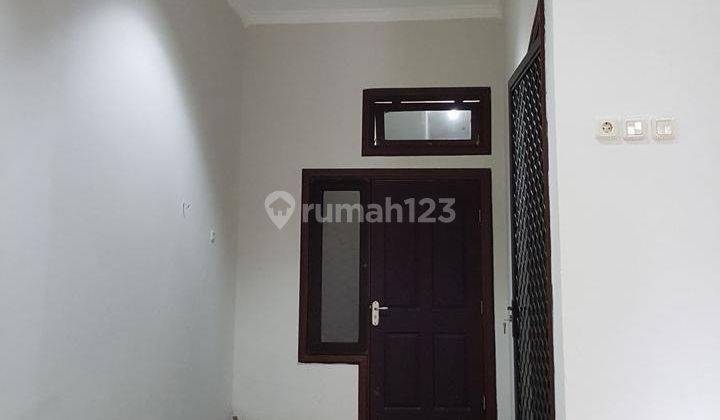 Dijual Rumah Bagus 2 Lantai di Mulyosari Prima, Surabaya 2