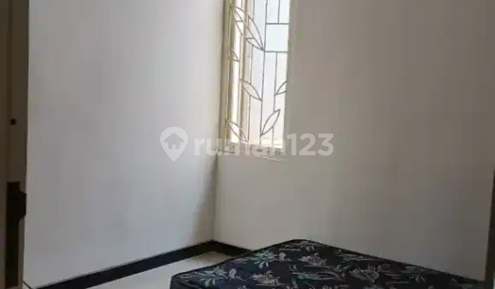 For Rent Nice Well-Maintained Ready-to-Occupy House in Sidoarjo City 2