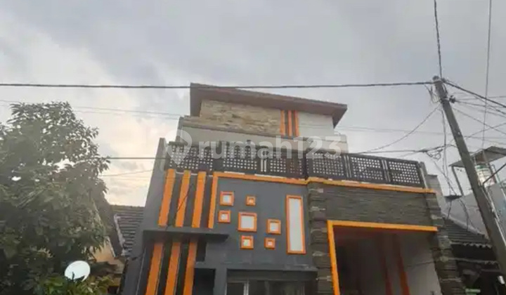 For Rent: 2-Story Ready-to-Occupy House in Oma Pesona Buduran Housing Complex