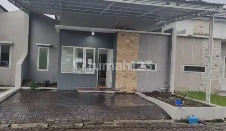 New Nice House for Sale in Park Newton Buduran Sidoarjo