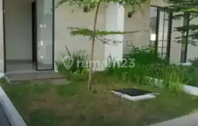 For Sale Well-Maintained Nice House in Shojiland Candi Sidoarjo 2