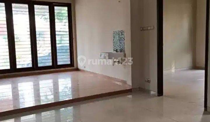 Dijual Rumah 2 Lantai di Ivory Residence Kendangsari, Surabaya 2