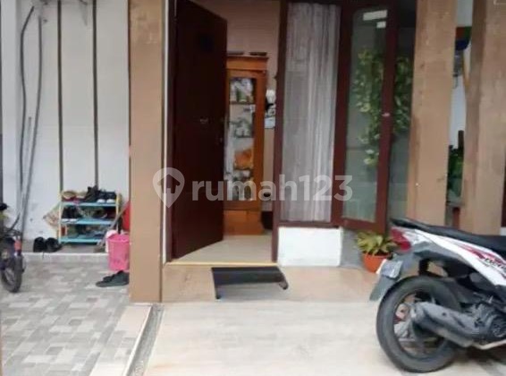 Dijual Rumah Bagus Terawat di Aloha Regency Wage Sidoadjo Dijual Rumah Bagus Terawat di Aloha Regency Wage Sidoadjo