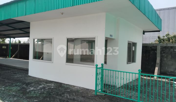 Warehouse Building For Rent Ready to Use In Nganjuk