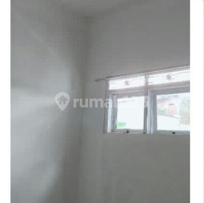 Rumah 2 Lantai Unfurnished SHM 5