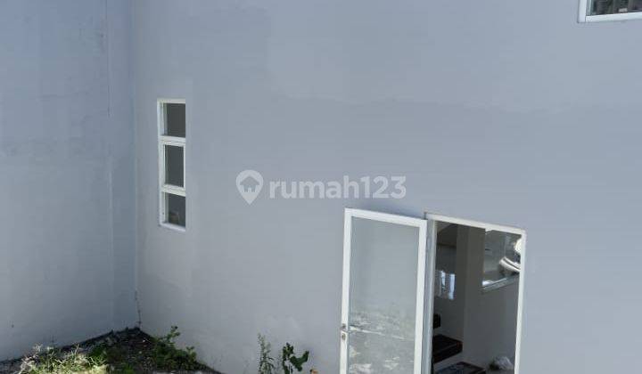 Disewakan Rumah Baru Siap Huni Jl. Tirtojoyo Merjosari Malang 9