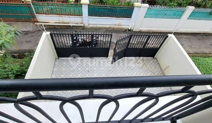 Rumah Baru Mewah Lokasi Strategis  di Kav DKI Pondok Kelapa