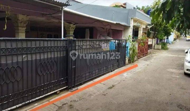 Rumah Luas Murah Hitung Tanah di Kodau dekat Tol Jatiwarna 2