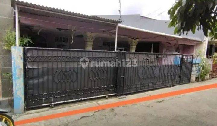 Rumah Luas Murah Hitung Tanah di Kodau dekat Tol Jatiwarna 1