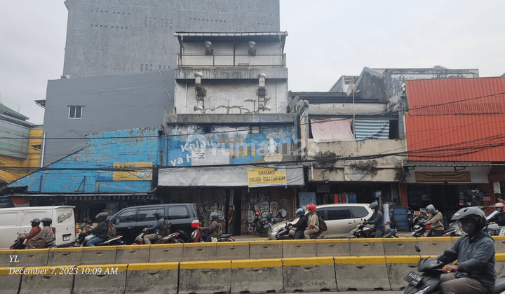 Ruko Strategis di Jatinegara, Jakarta Timur  1