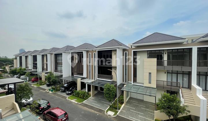 Beautiful House. Ready to Occupy Morizen Cluster, Summarecon Bekasi Beautiful House. Ready to Occupy Morizen Cluster, Summarecon Bekasi