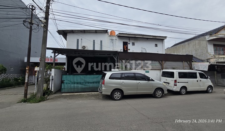 Rumah Pinggir Jalan bisa untuk Usaha di Harapan Indah Rumah Pinggir Jalan bisa untuk Usaha di Harapan Indah