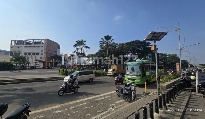 Shophouse (2 Units Adjacent) Facing Boulevard Street, Summarecon Bekasi 1