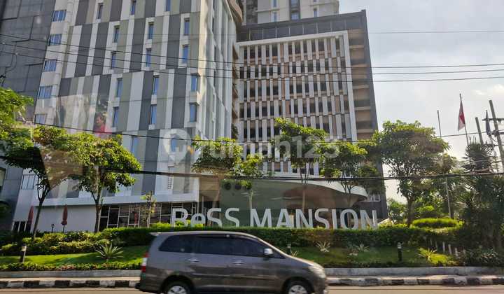 Bess Mansion Apartment 2BR Furnished Location Near Campus and Offices