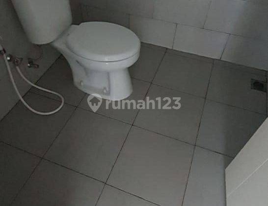 Jual cepat Amor apartemen 2 br kosongan 850 jt  2