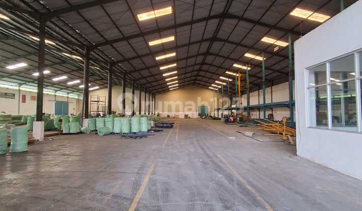 Kepatihan Warehouse Lot 4416m2 Container Access Near Highway Strong Concrete Floor Warehouse Kepatihan Warehouse Lot 4416m2 Container Access Near Highway Strong Concrete Floor Warehouse