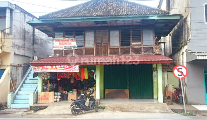 Rumah 2 Lantai Sudah Renovasi Unfurnished di Jl. Kopral Sape i No.10 Rt 002 Rw 003 Pelitasari Kel. Pasar 1, kec. muara enim, Muara Enim 1