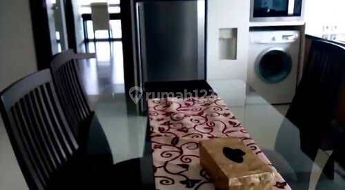 Apartment Lokasi Strategis di Kemang , Harga Nego 2