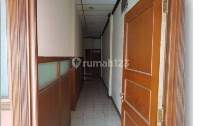 Dijual Ruko 3 Lantai di Mampang Luas Tanah 75 m² 2