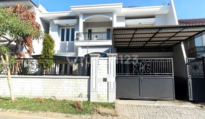 Disewakan Rumah Villa Sentral Raya main Road Citraland 