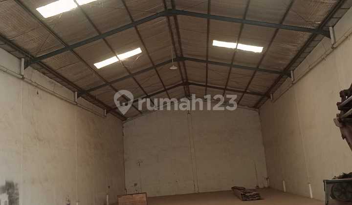 Dijual Gudang Safe N Lock Sidoarjo dengan Lokasi Strategis