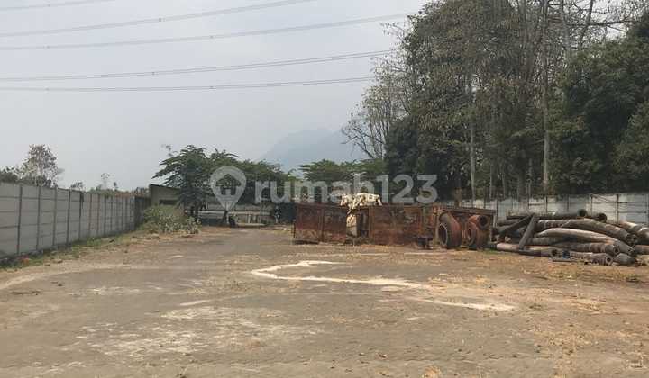 For quick sale: warehouse on Mojosari Trawas highway.