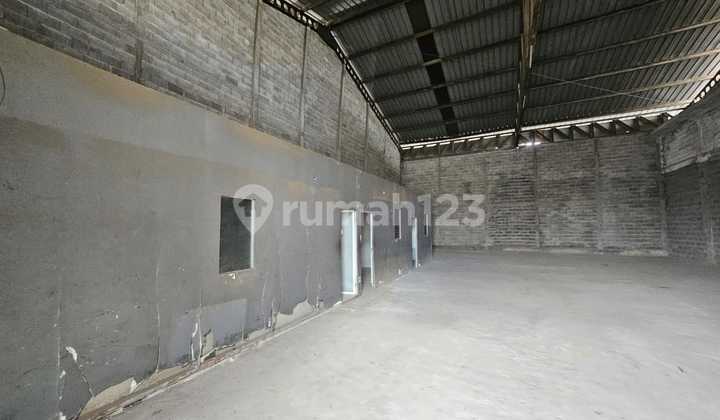Disewakan Gudang Raya Sukomanunggal  Surabaya