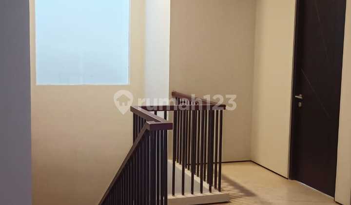 For Sale Woodland Citraland Surabaya House New Fresh High Quality Good 2