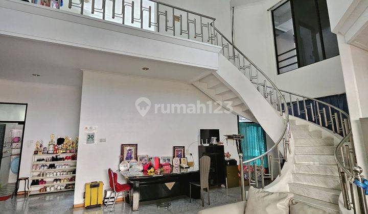 Exclusive Listing Dijual Rumah Satelit Barat
