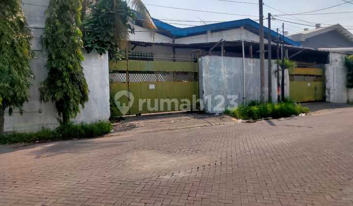 For rent, Margomulyo Surimulia warehouse, ready to use. For rent, Margomulyo Surimulia warehouse, ready to use.