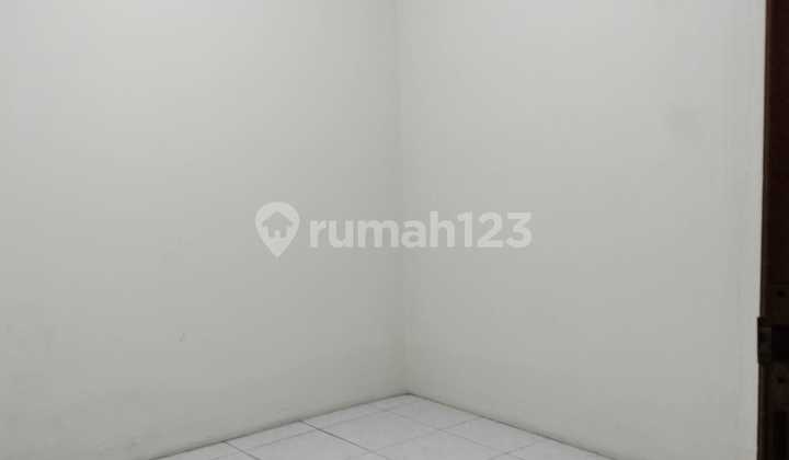 For Rent Babatan Pratama Wiyung House 2