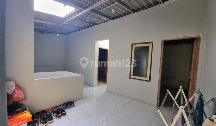 Dijual Rumah Tpi Bangunan 1 1 2 Lantai. 2