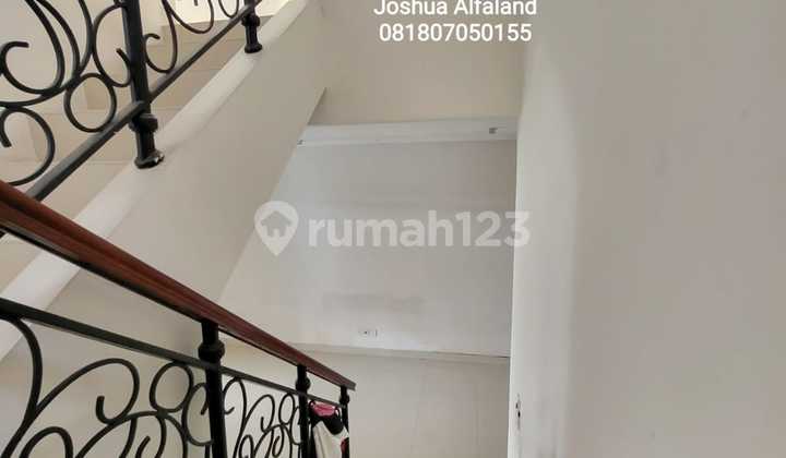 Rumah 2 Lantai di Cluster Michellia Gading Serpong 5