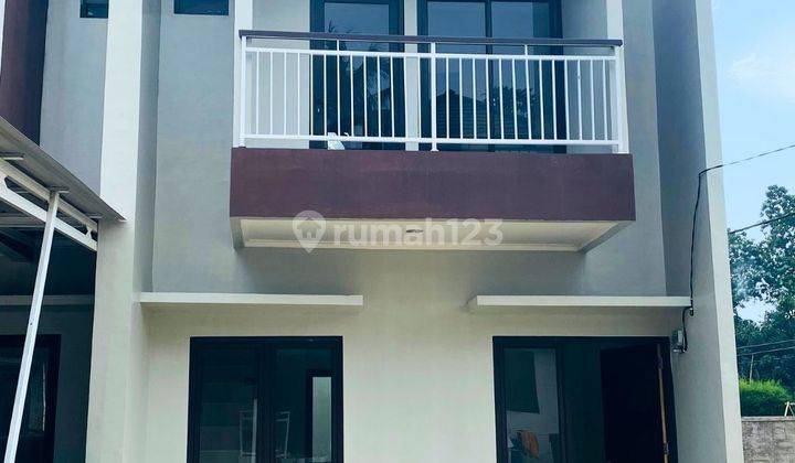 Rumah Bagus Dekat Stasiun Cilebut Hunian 2 Lantai, Tanah Sareal Kota Bogor 1