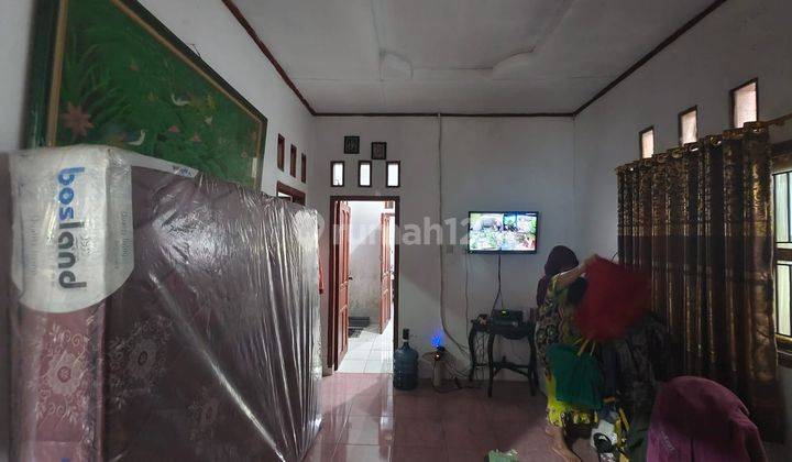 Rumah Subang Tanah Luas Dengan Kolam Ikan Tawar