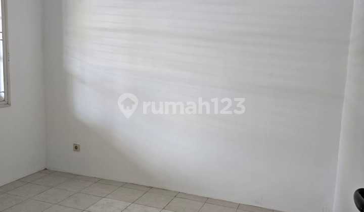 Rumah Bagus Unfurnished SHM Kota Baru Parahyangan, Bandung Rumah Bagus Unfurnished SHM Kota Baru Parahyangan, Bandung