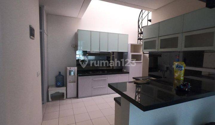 Rumah Bagus Semi Furnished Kbp Naganingrum 2