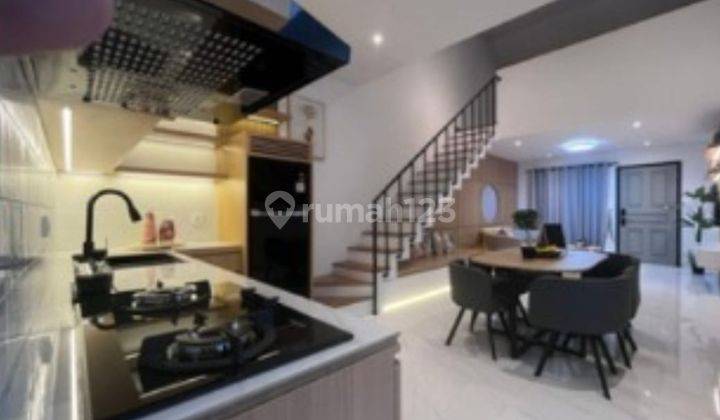 Rumah Bagus Furnished SHM di Jual Rumah Lux Kota Baru Parahyangan Tatar Wangsakerta, Bandung 2