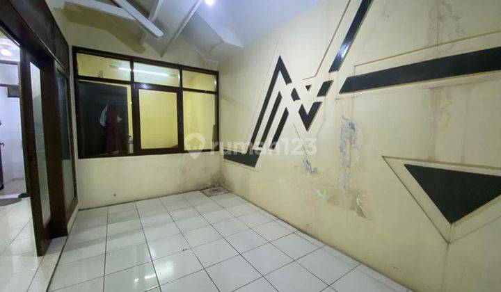 Rumah Bagus SHM di Jual Rumah Terawat Singgasana Pradana, Bandung 2