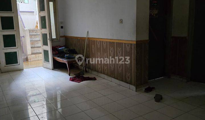 Rumah 3 Lantai Butuh Renovasi Semi Furnished SHM di Jual Cepat Rumah Dan Kos Kos An Jl Raya Holis, Bandung 2