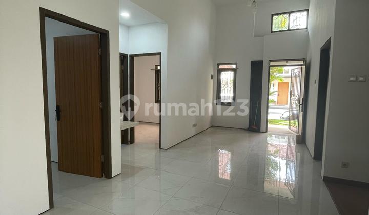 Rumah Unfurnished Bagus SHM Kota Baru Parahyangan, Bandung tatar Banyak sumba Rumah Unfurnished Bagus SHM Kota Baru Parahyangan, Bandung tatar Banyak sumba