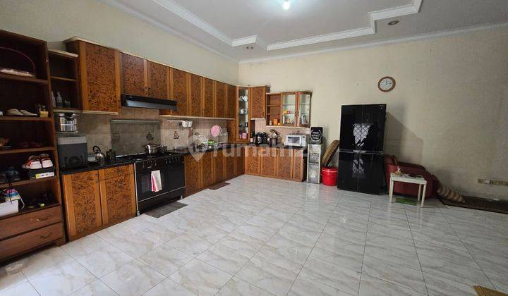 Rumah 3 Lantai Bagus Semi Furnished SHM di Jual Cepat & Murah Sayap Astana Anyar, Kalipah Apo, Jl. Pajagalan Mainroad, Bandung 1