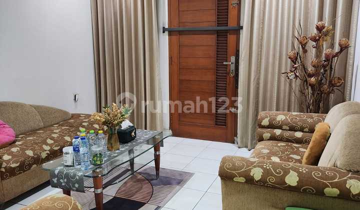 Semi-Furnished Good House, SHM, Taman Kopo Indah 3, Bandung Semi-Furnished Good House, SHM, Taman Kopo Indah 3, Bandung