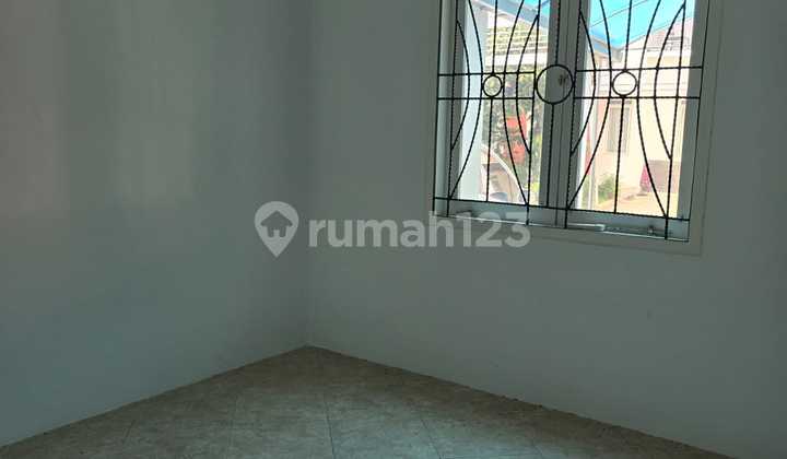 Rumah Terenovasi Unfurnished Kota Baru Parahyangan, Bandung SHM tatar Banyak Sumba