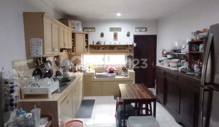 Rumah Bagus Semi Furnished SHM Kota Baru Parahyangan, Bandung cluster tatar LarangTapa 2