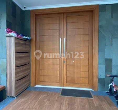 Rumah semi furnish di Cluster aralia harapan indah bekasi  12