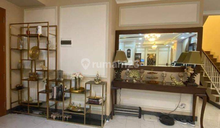 Rumah semi furnish di Cluster aralia harapan indah bekasi  14