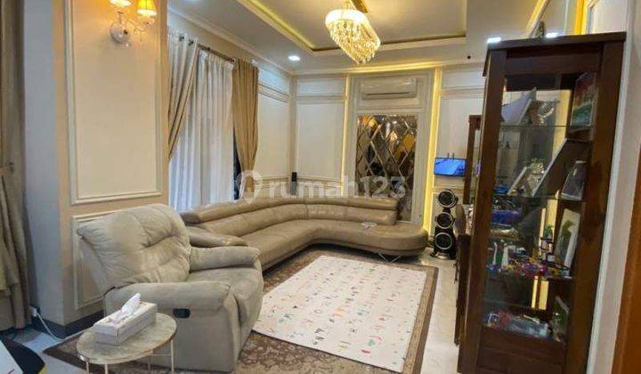 Rumah semi furnish di Cluster aralia harapan indah bekasi  13