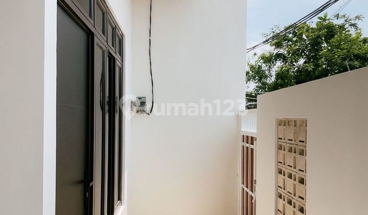 For Sale Scandinavian 2-Story House Plus Built-in Stove in PUP Sector V